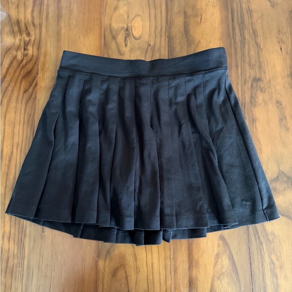PINK Victoria's Secret Black Pleated Mini Skirt